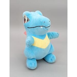 Pokemon Nintendo 2022 Totodile 8" Plush Figure Stuffed Animal